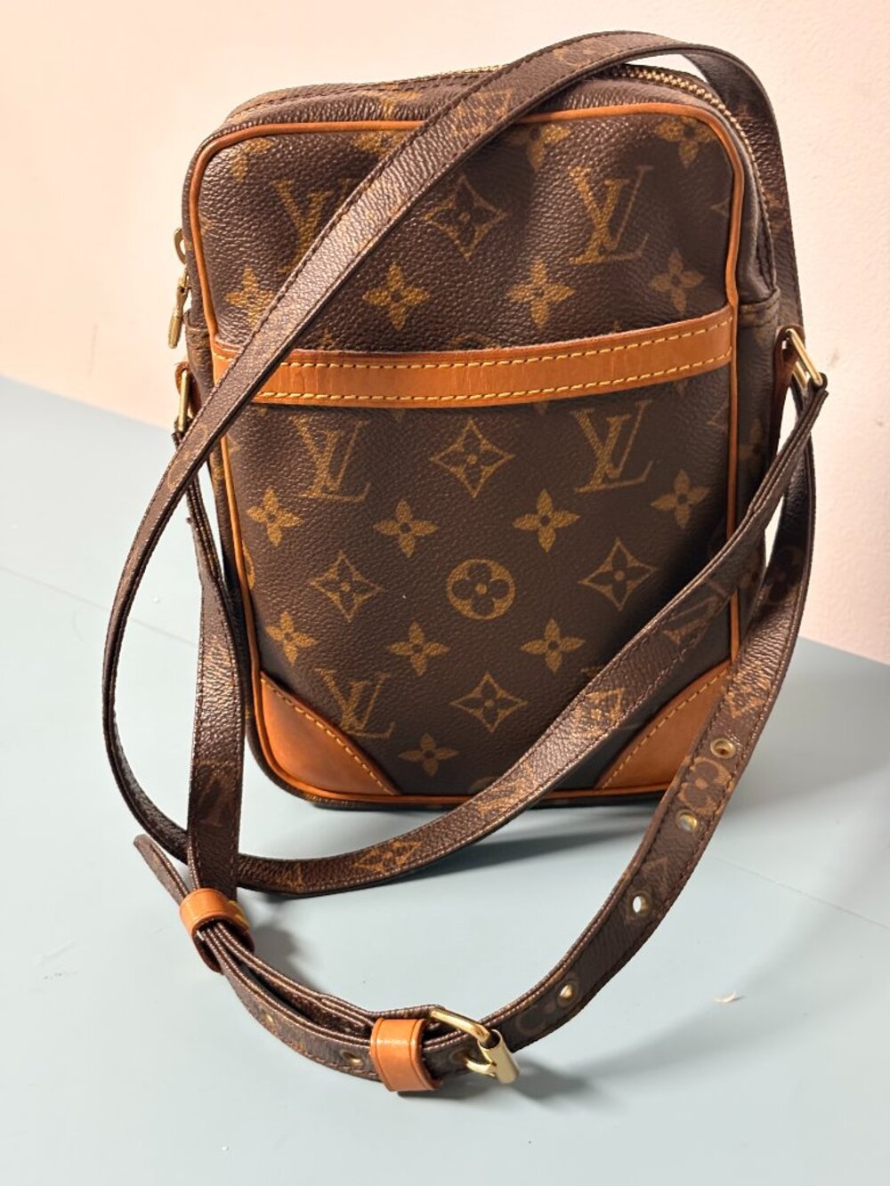 Louis Vuitton Danube PM – Authentic – Made in France (SL0010)